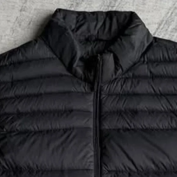 Ultra Light Down Puffer Vest - Picture 4 of 4